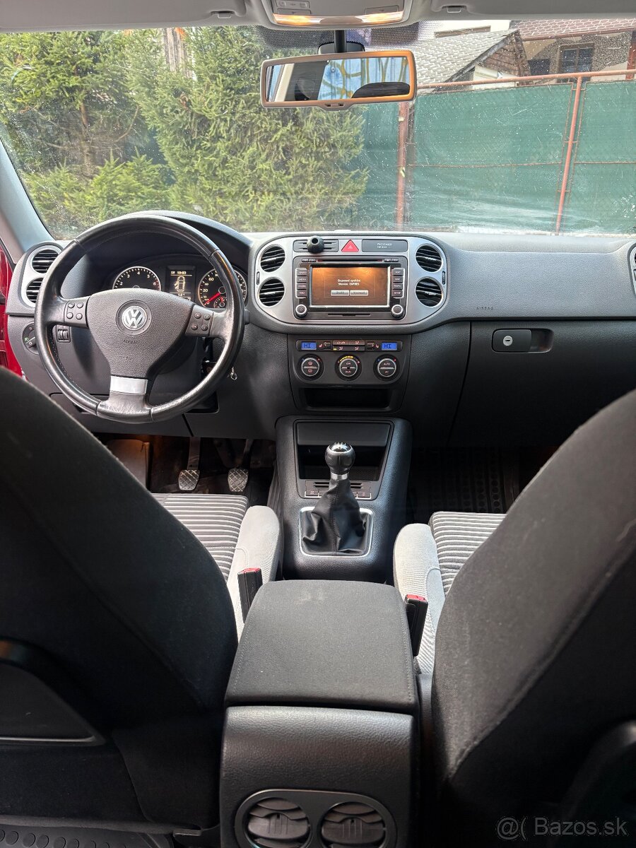 VW Tiguan 4x4 Benzin - 11