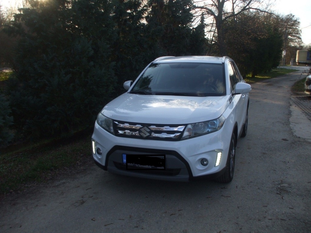 Suzuki Vitara - 11