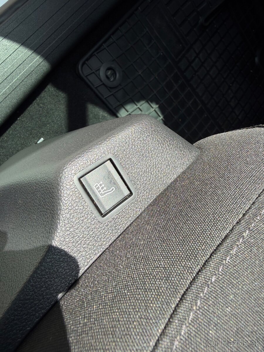 Peugeot Rifter Allure 1.5 BlueHDi - 11