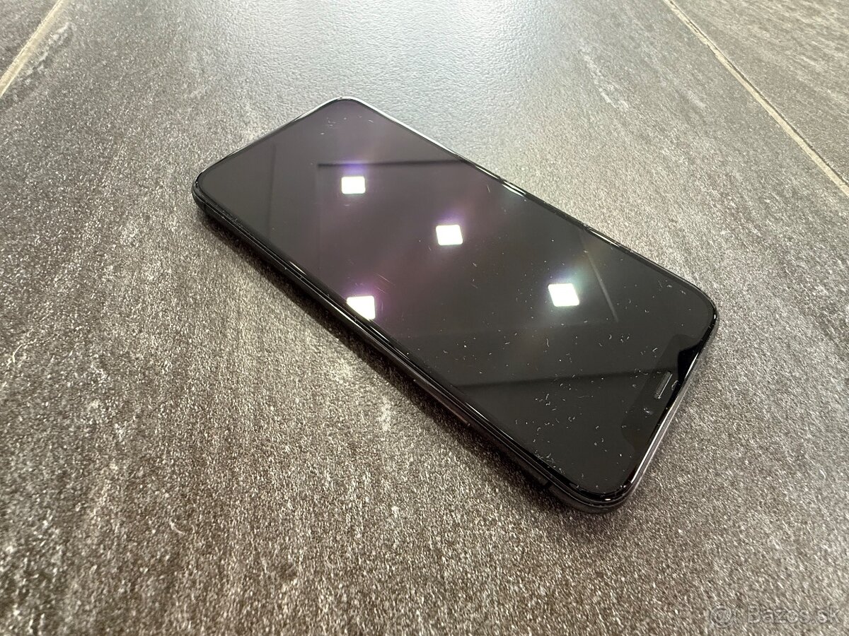 Apple iPhone XS 64 GB Space Gray - 11