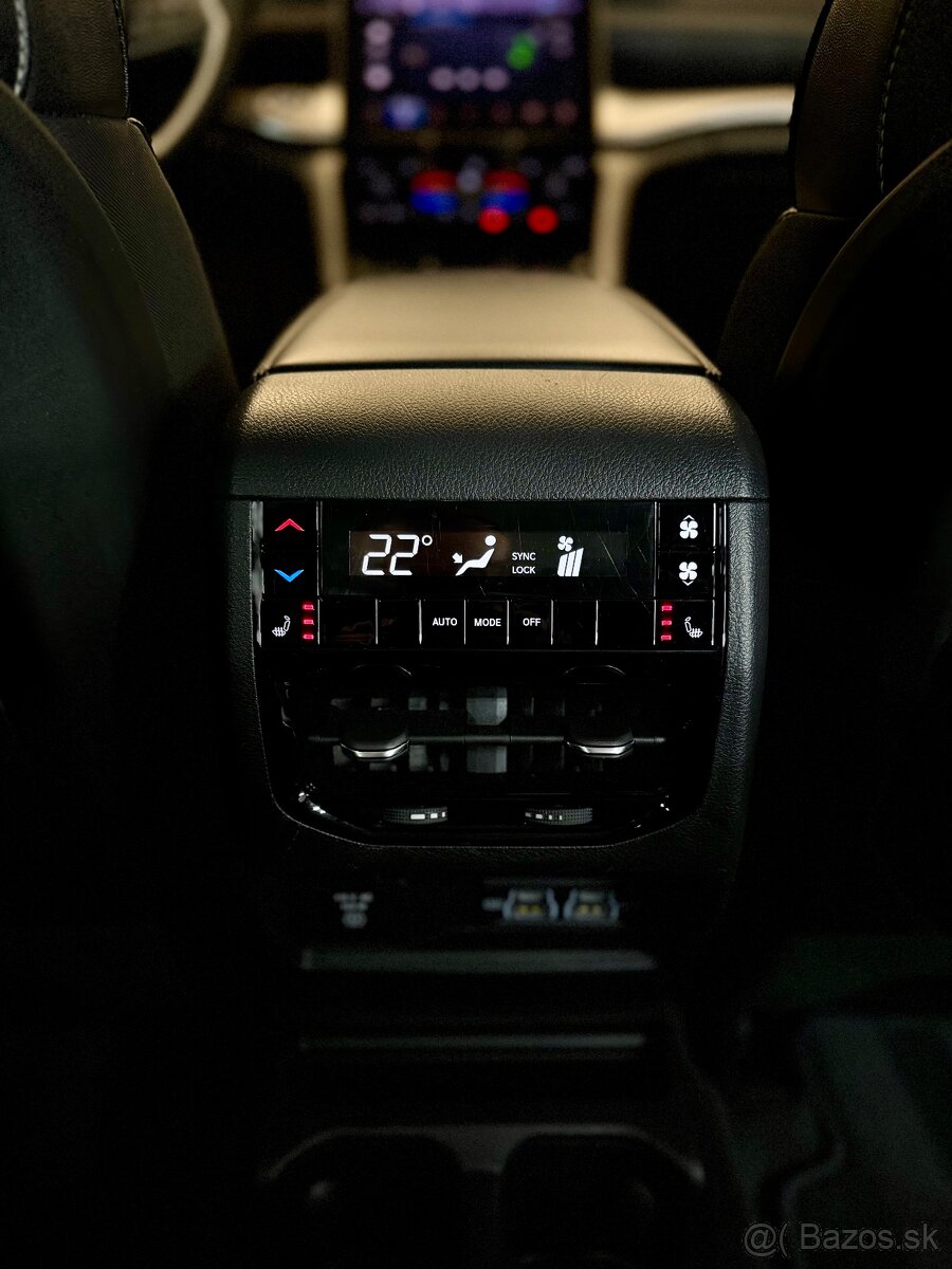 Jeep Grand Cherokee L (Long) 2023 - 11