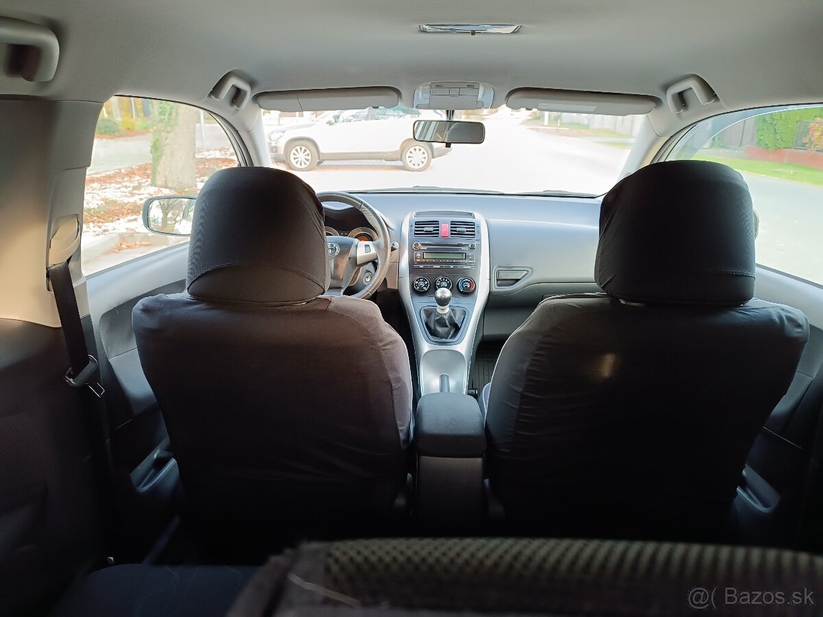 Toyota Auris 1,33 Benzín-67500 km - 11