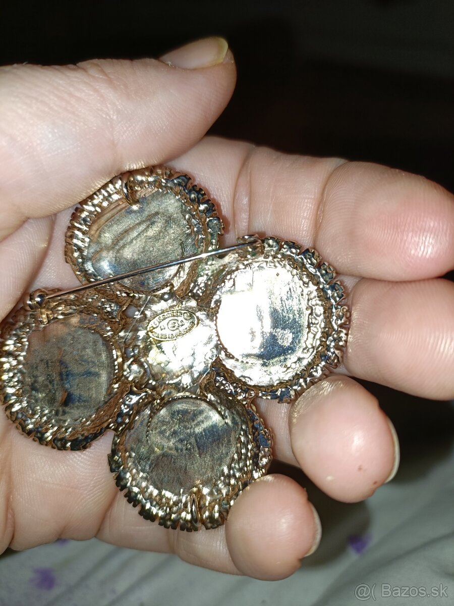 Stará brošňa Chanel - 11