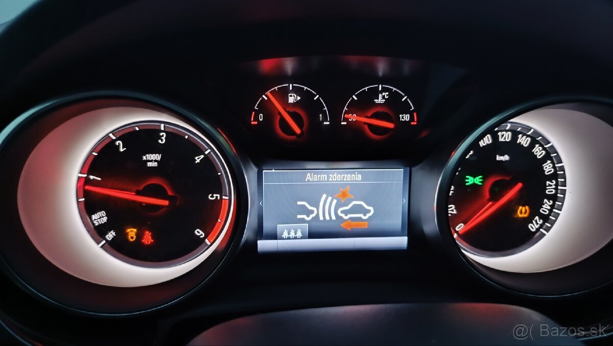 Opel Astra K 1.6d 136ps Innovation full LED - 11