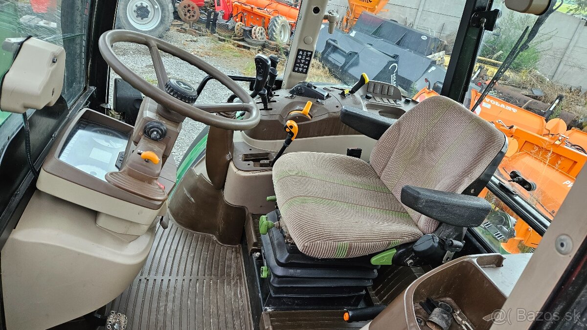 John deere 5820 R ( 90 koni 2006) - 11