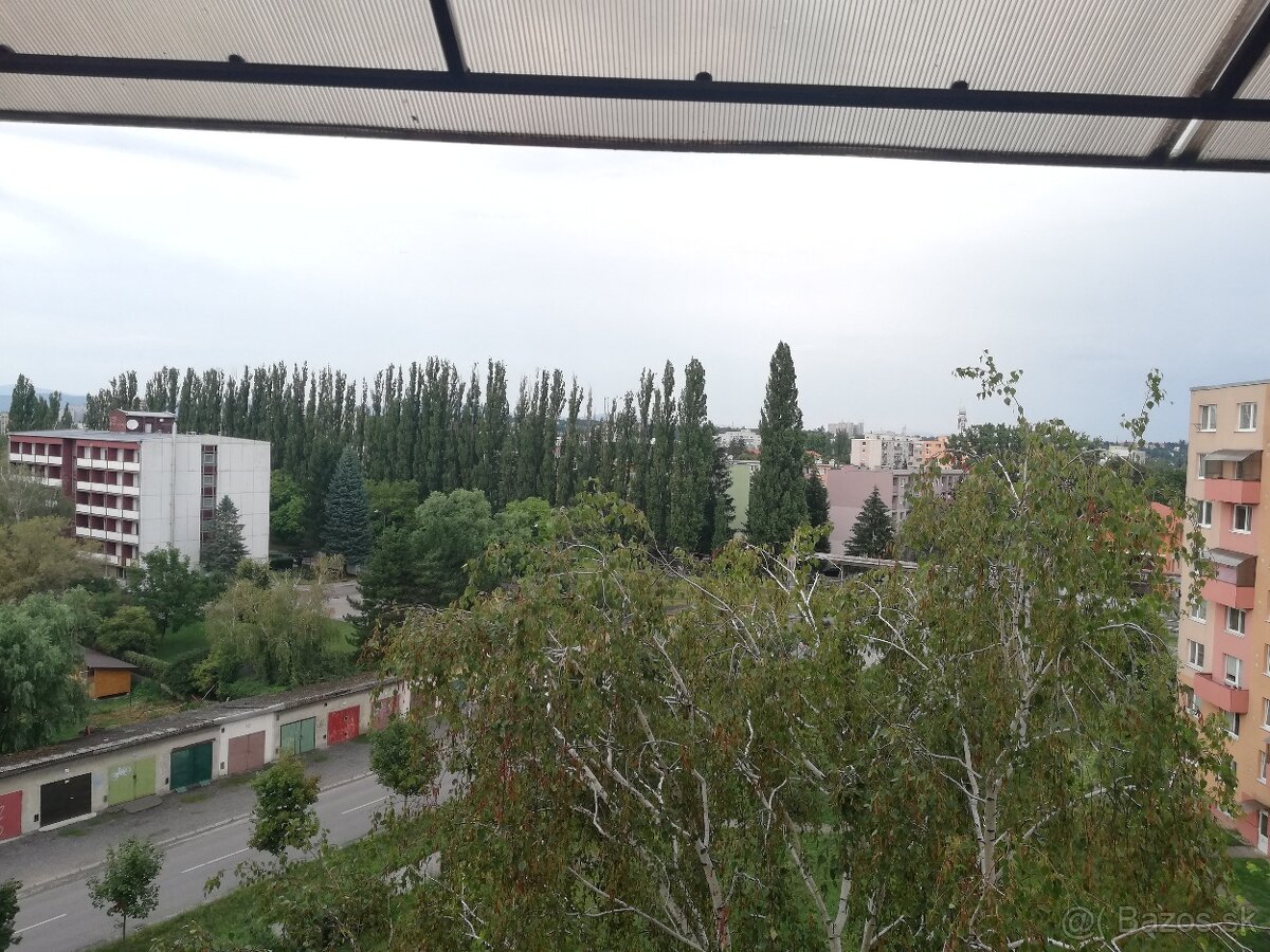 Prenájom veľkého 2-izbového bytu – 70 m² s balkónom - 11