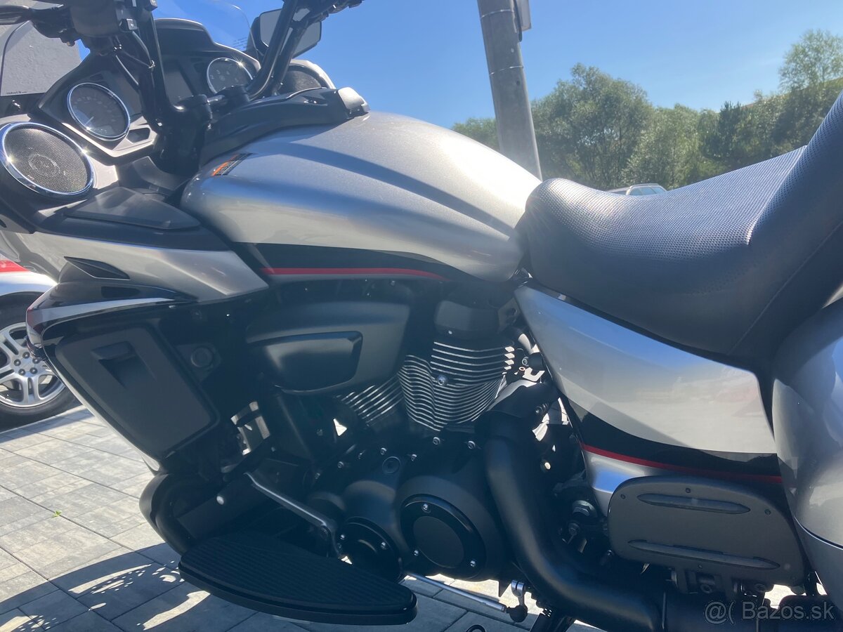 Yamaha Eluder XV 1900 - 11