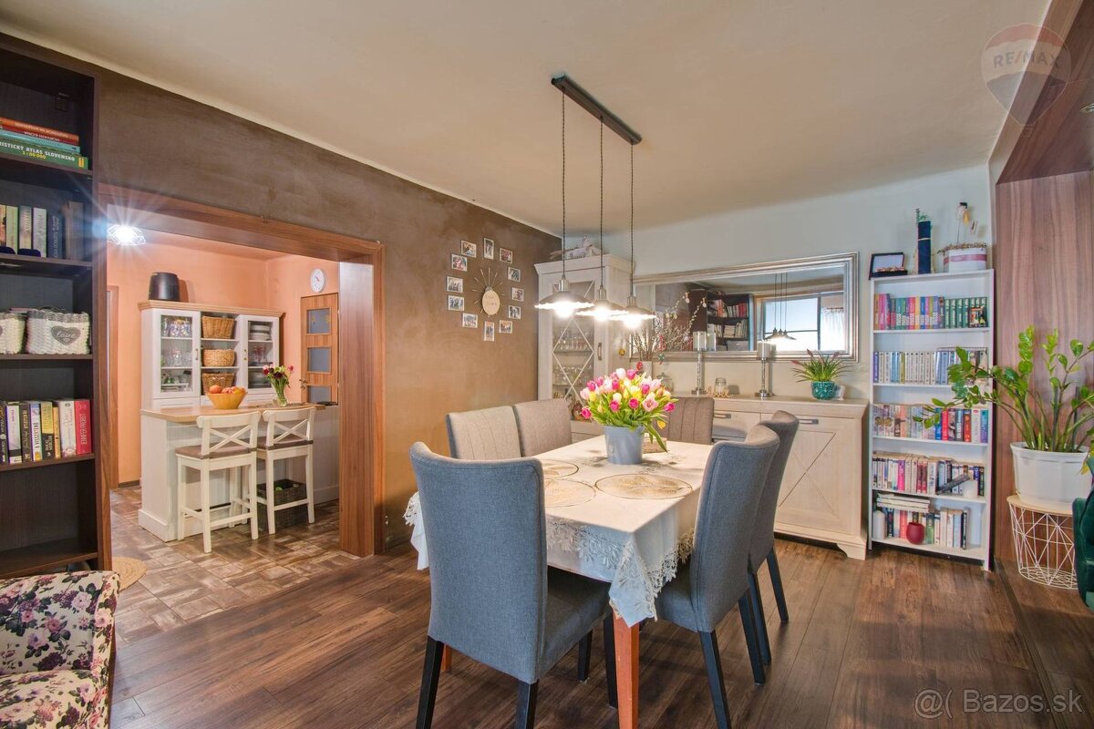 Predaj 4 izbový rodinný dom, krásnym veľkorysým pozemkom, Vr - 11