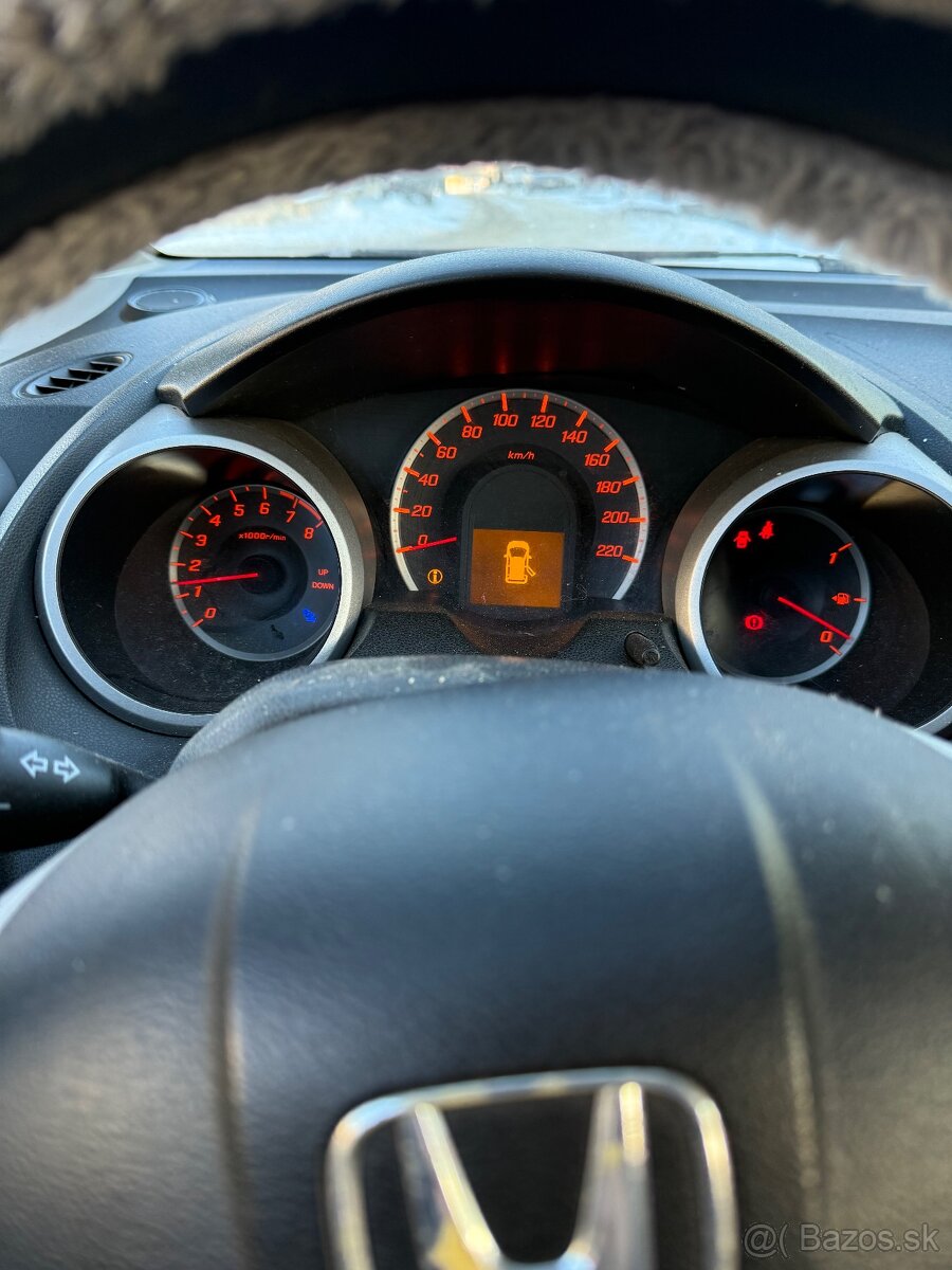 Honda Jazz 1,2 VTEC - 11