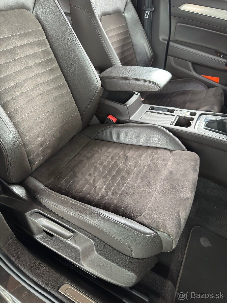 Volksvagen B8 Highline, Virtual cockpit, Možný odpočet DPH - 11