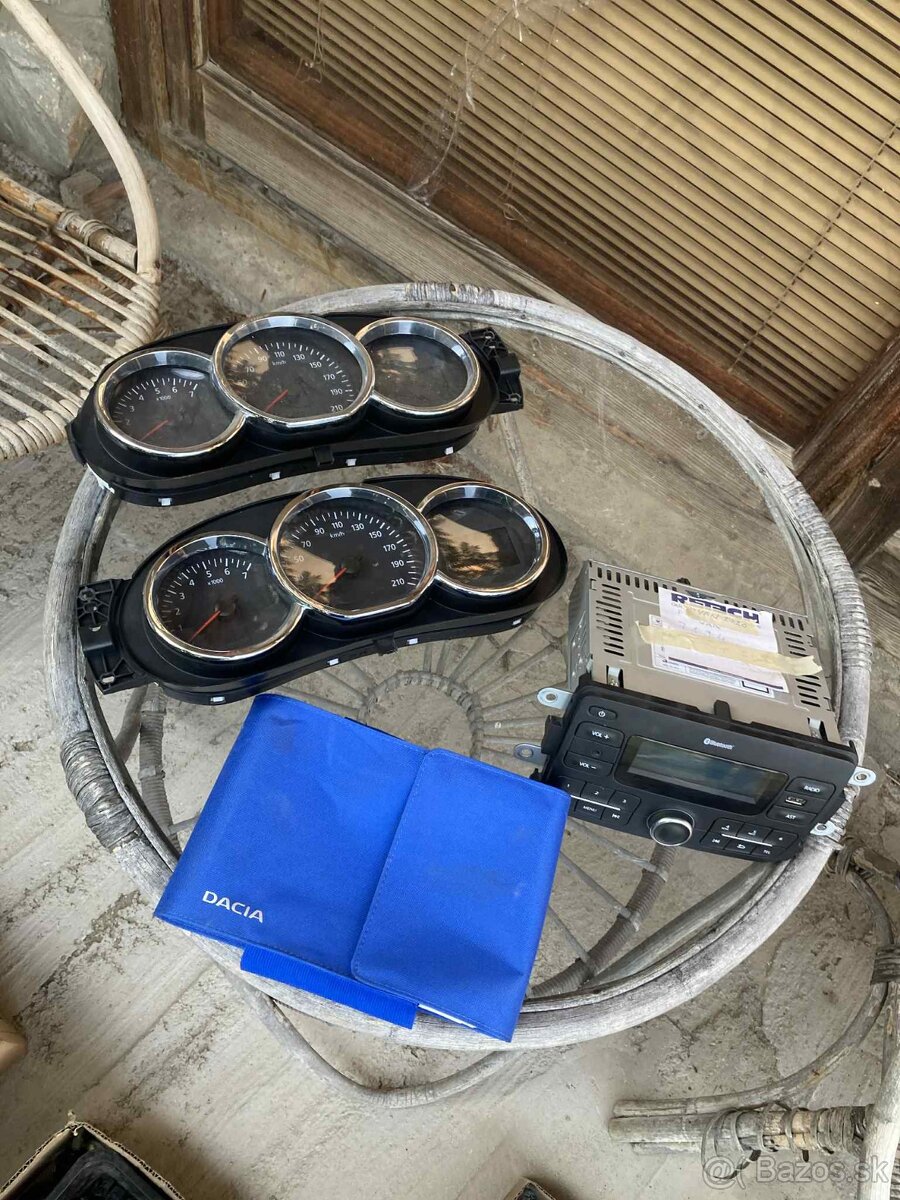 Dacia Duster,Lodgy,Logan - 11