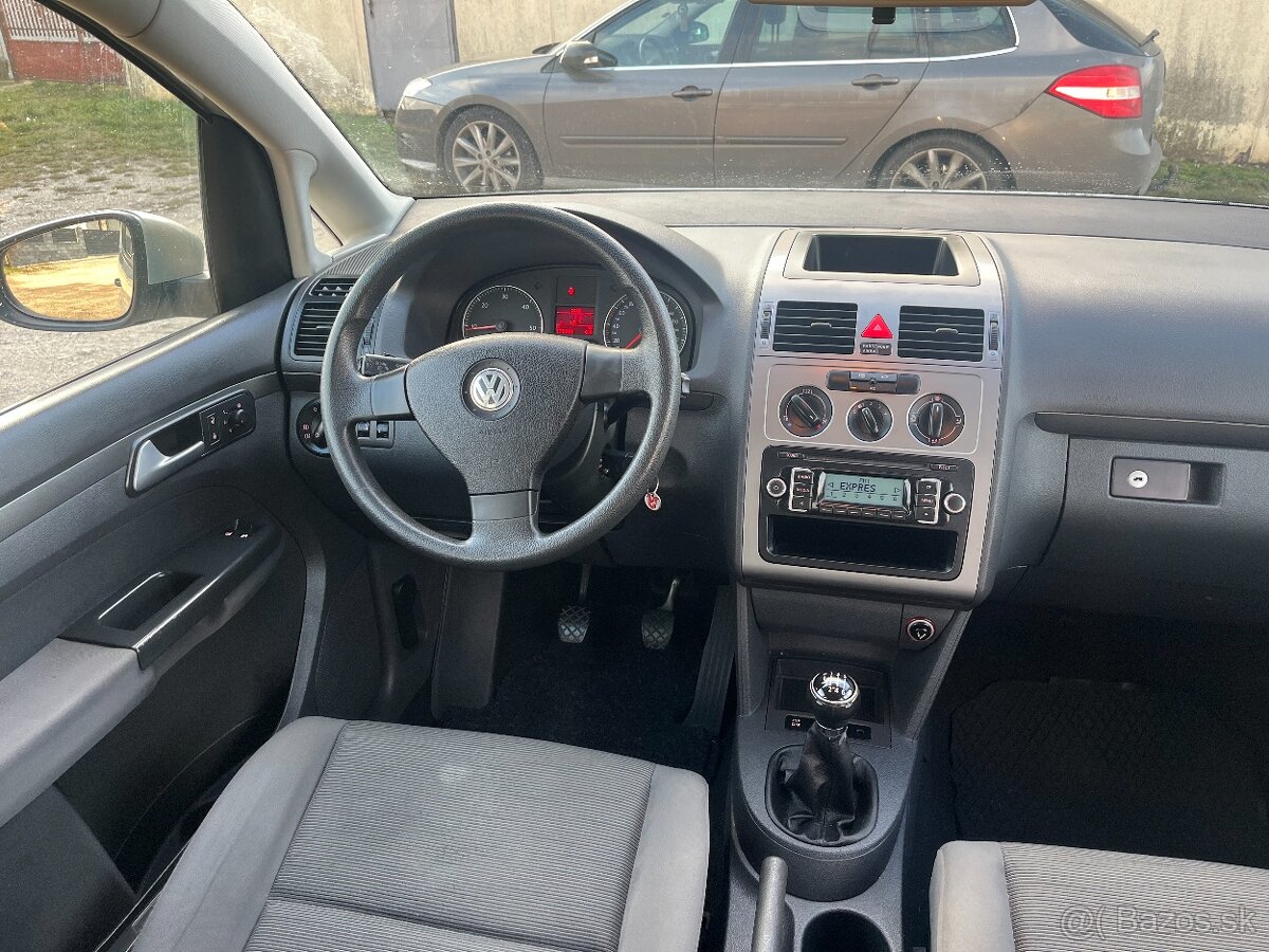 Volkswagen VW Touran 1,9 TDi - 11