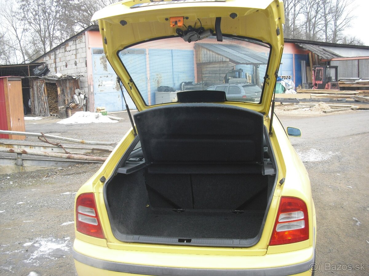 Skoda Octavia 1.8T 132KW RS1 - 11