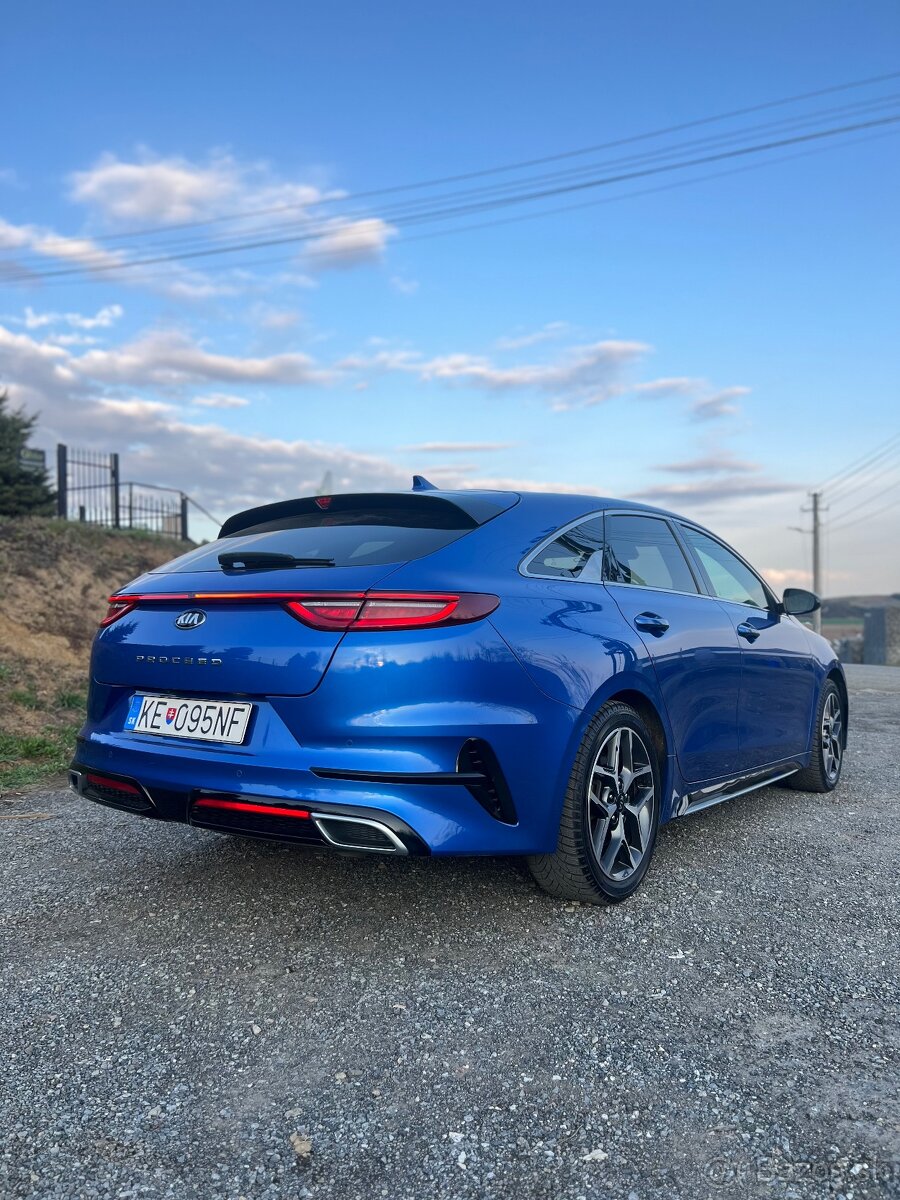 KIA proceed 1.5 - 11