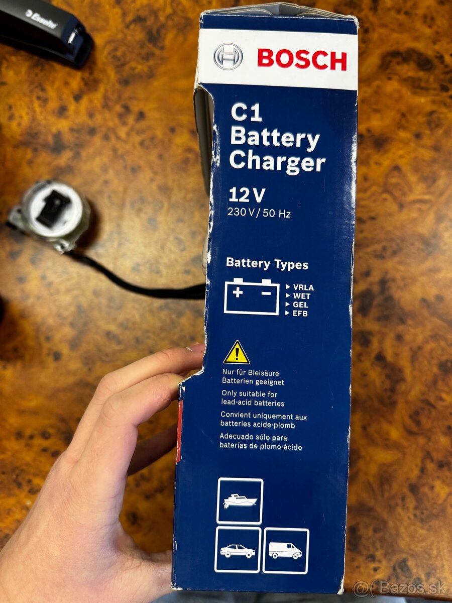 Predam nabíjačku Bosch C1 - 11