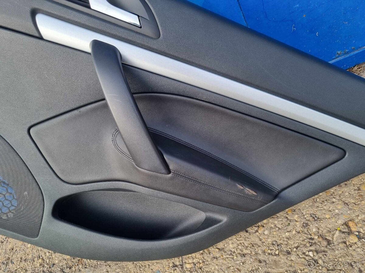 ZADNE KOZENE TAPACIRE SKODA OCTAVIA 2 - 11