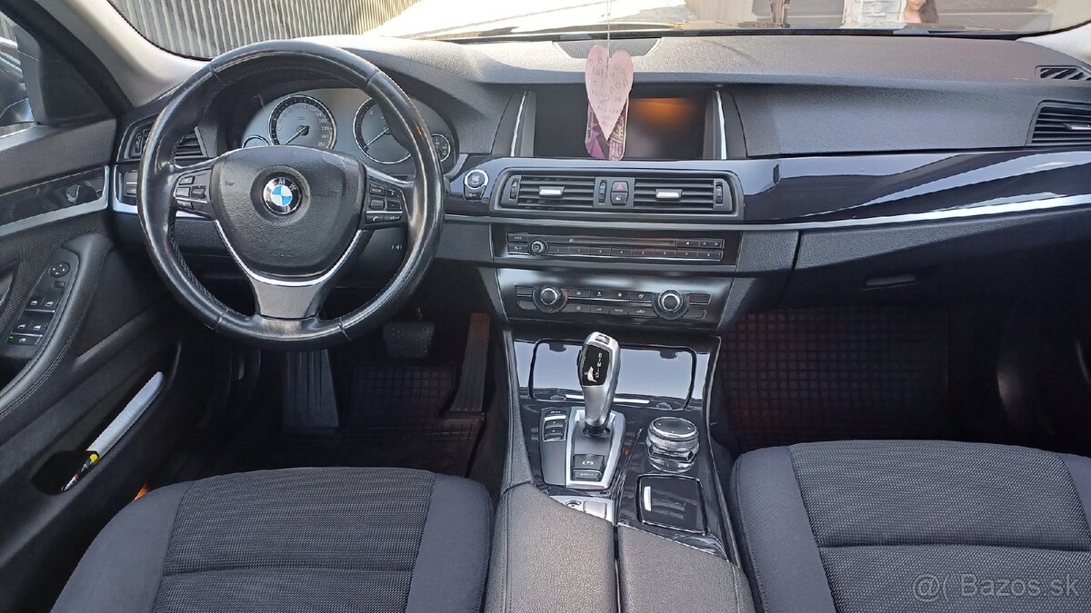 Bmw 520 d Facelift - 11