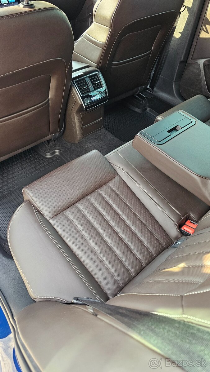 Škoda Superb Combi L&K, TDi 4x4, 147 kW, DSG7, 2021, Webasto - 11
