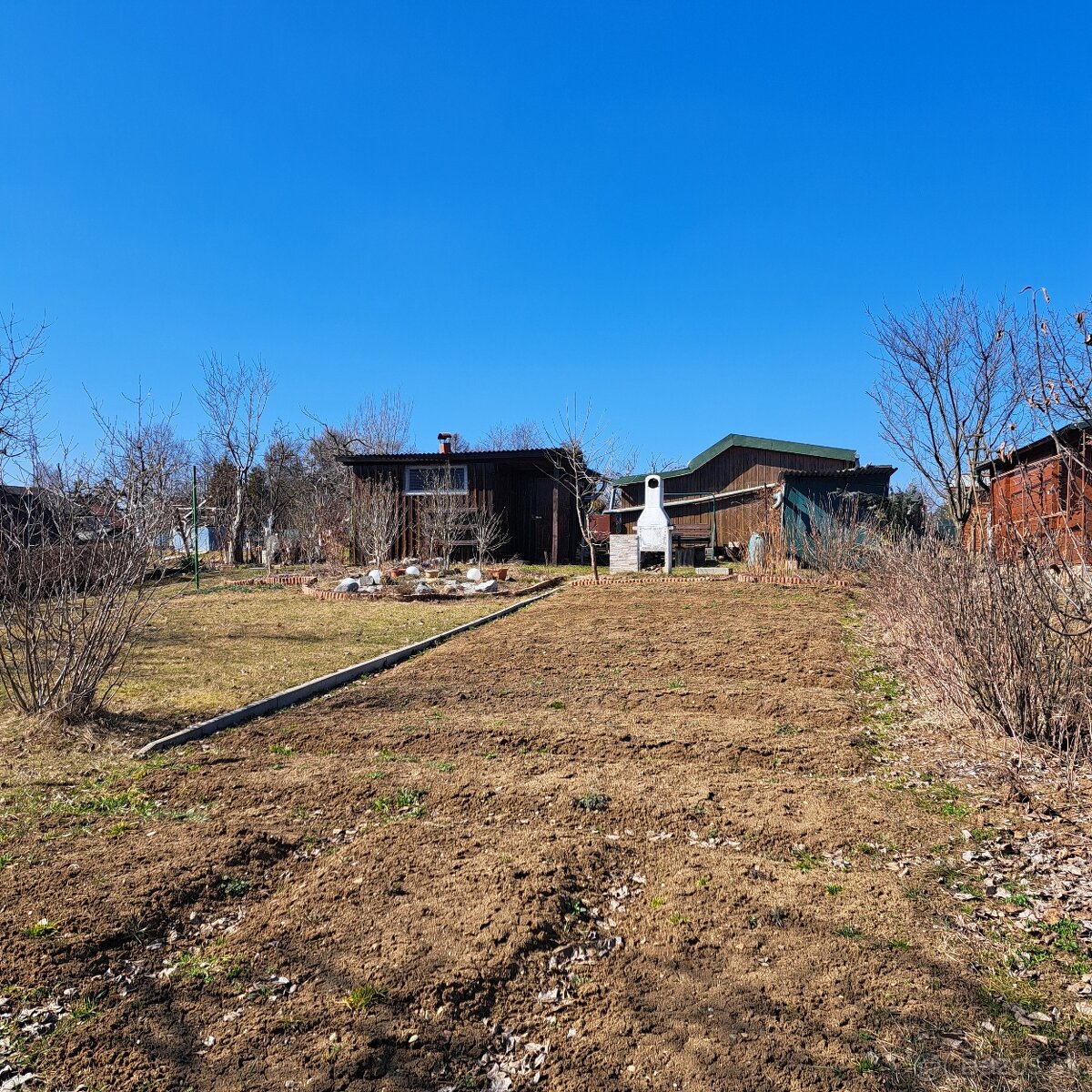 Záhrada na sídl. Mier - 11