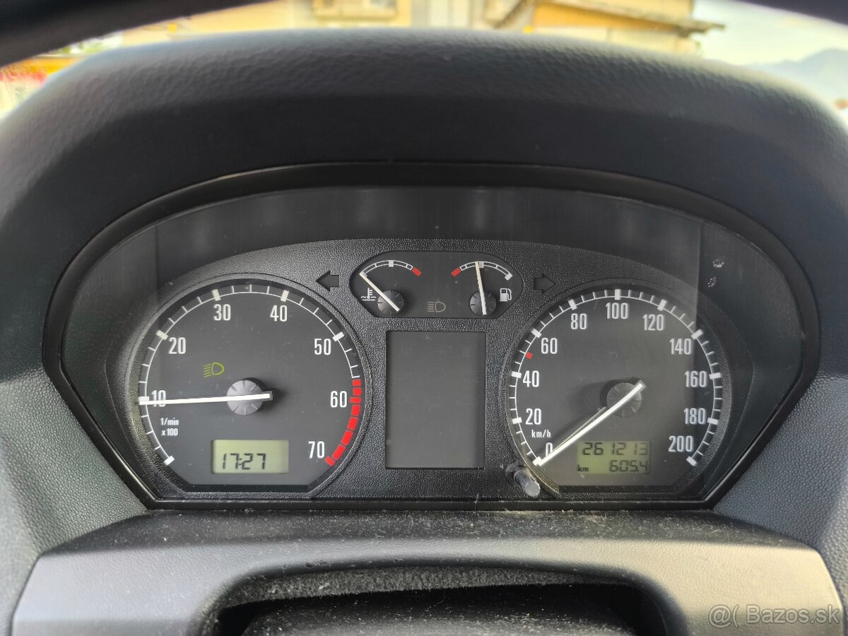 Škoda Fabia 1.4 MPi 55KW - 11