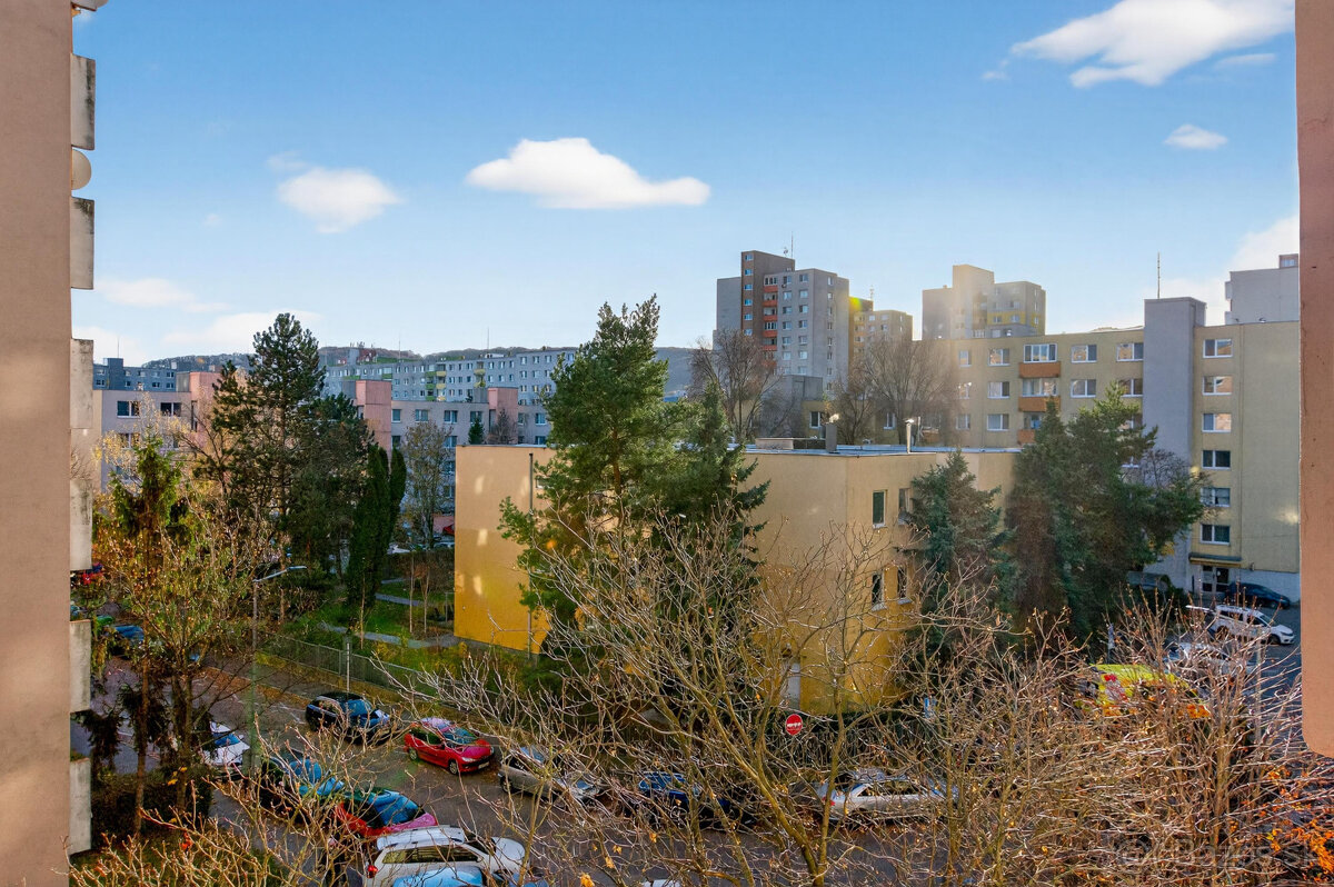 Útulný 4-izbový byt po kompletnej rekonštrukcii - 11