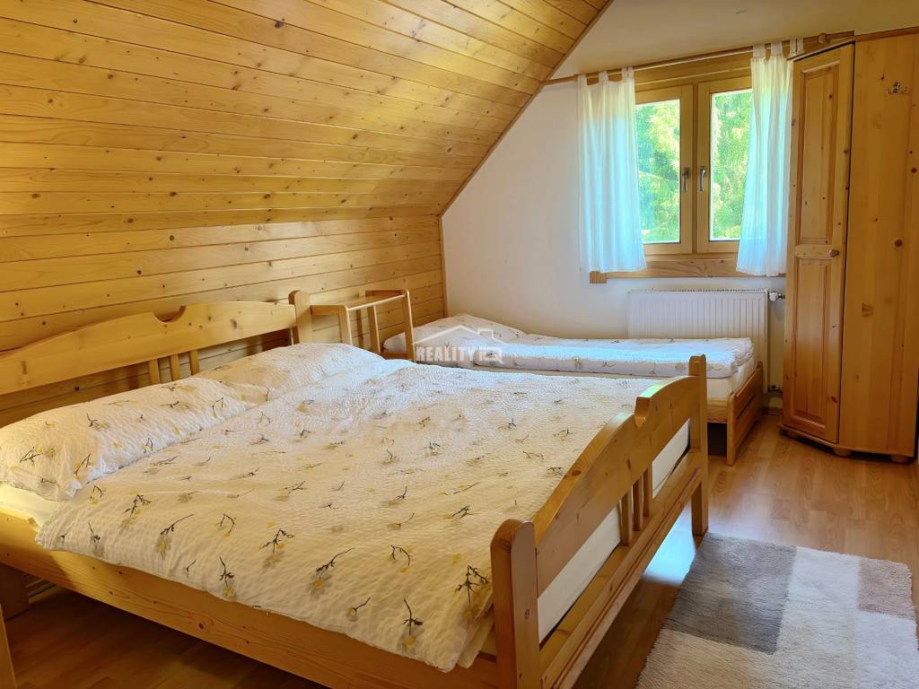 Investičná chata v Zázrivej s vlastnými vlekmi - EXKLUZÍVNE - 11