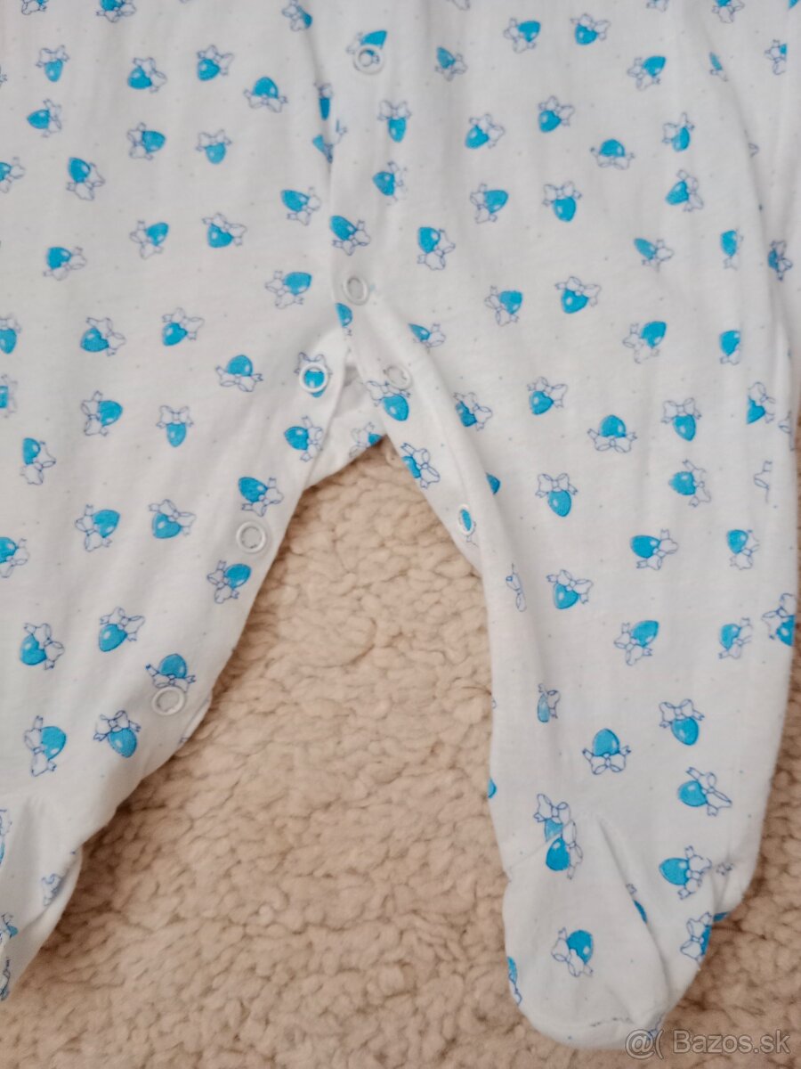 Balíček oblečenia a potrieb pre bábätko - 11