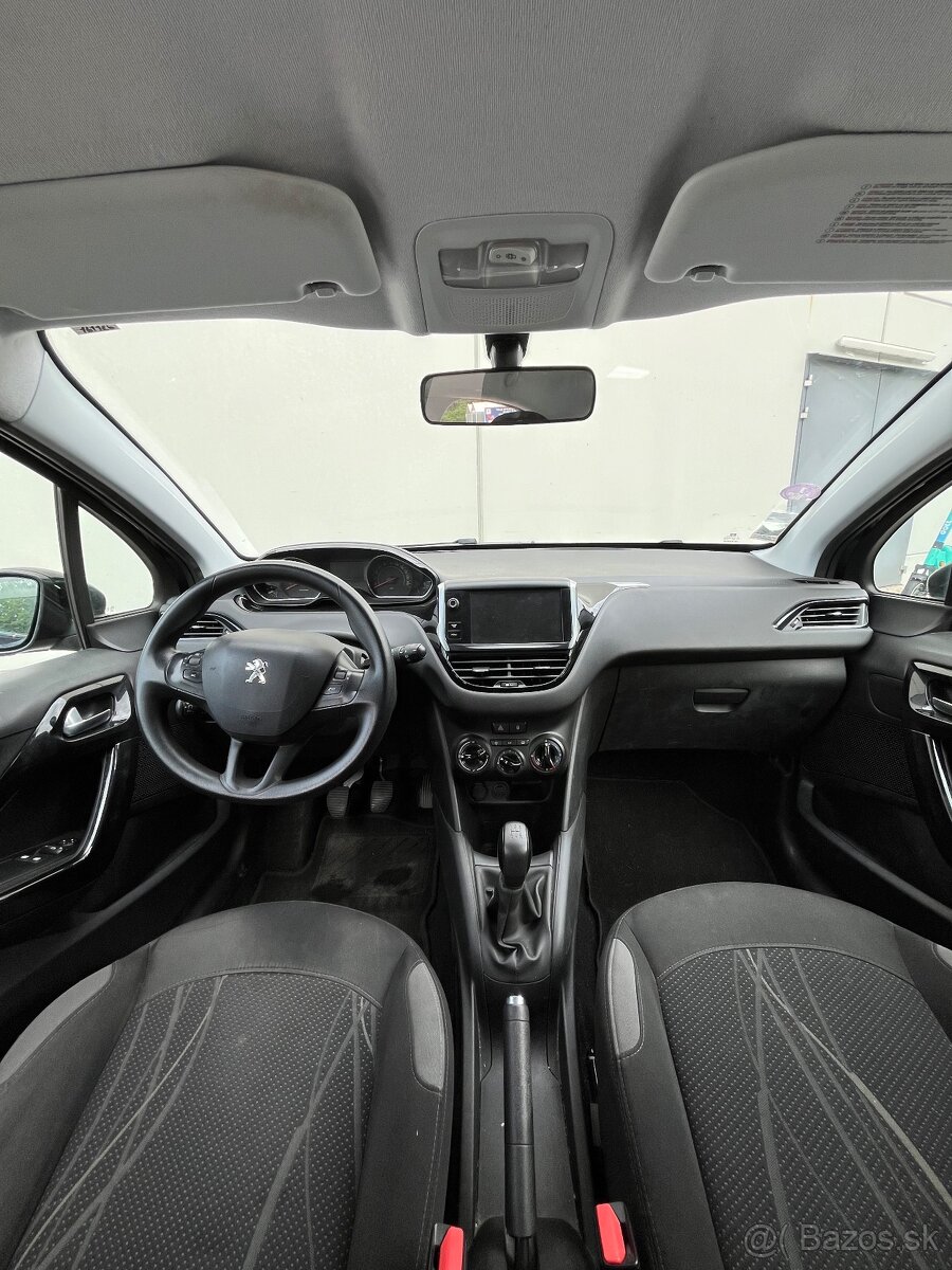 Peugeot 208 1.2 bez korozie - 11