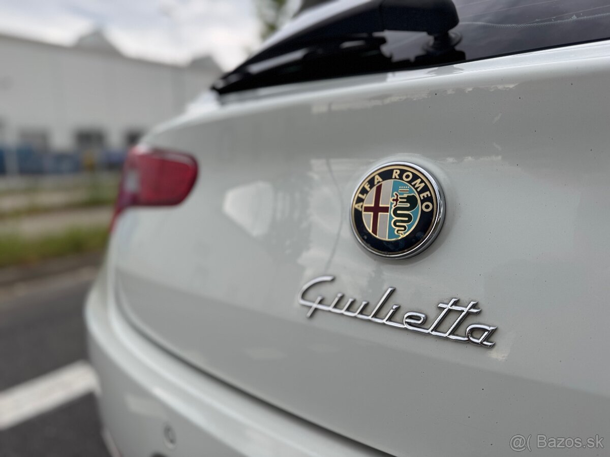 Alfa Romeo Giulietta 1.6 multijet Nová STK - 11