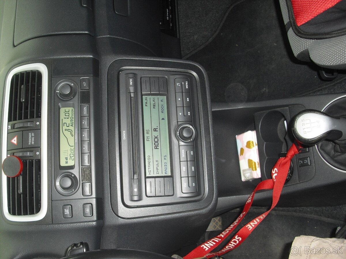 Skoda Fabia Sport 1.6 16v - 11