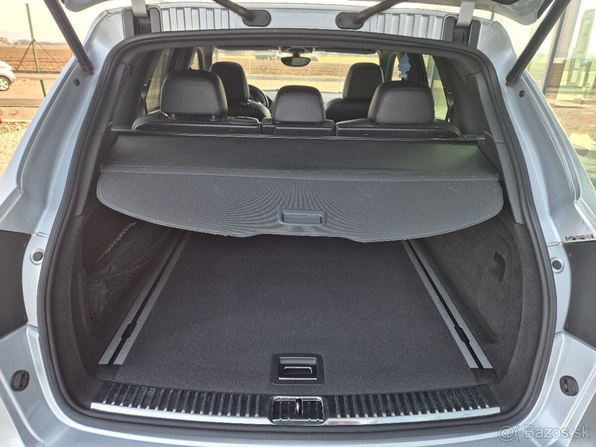 Porsche cayenne 3.0 TDI plná výbava - 11