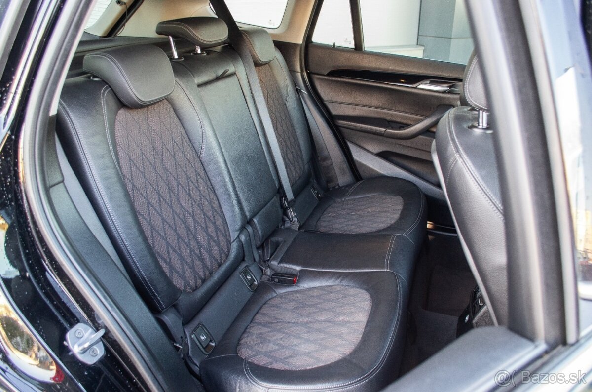 BMW X1 xDrive 20d A/T - 11