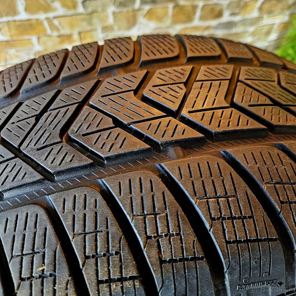 R19 5x108 Jaguar F-Pace + 255/55R19 - 11