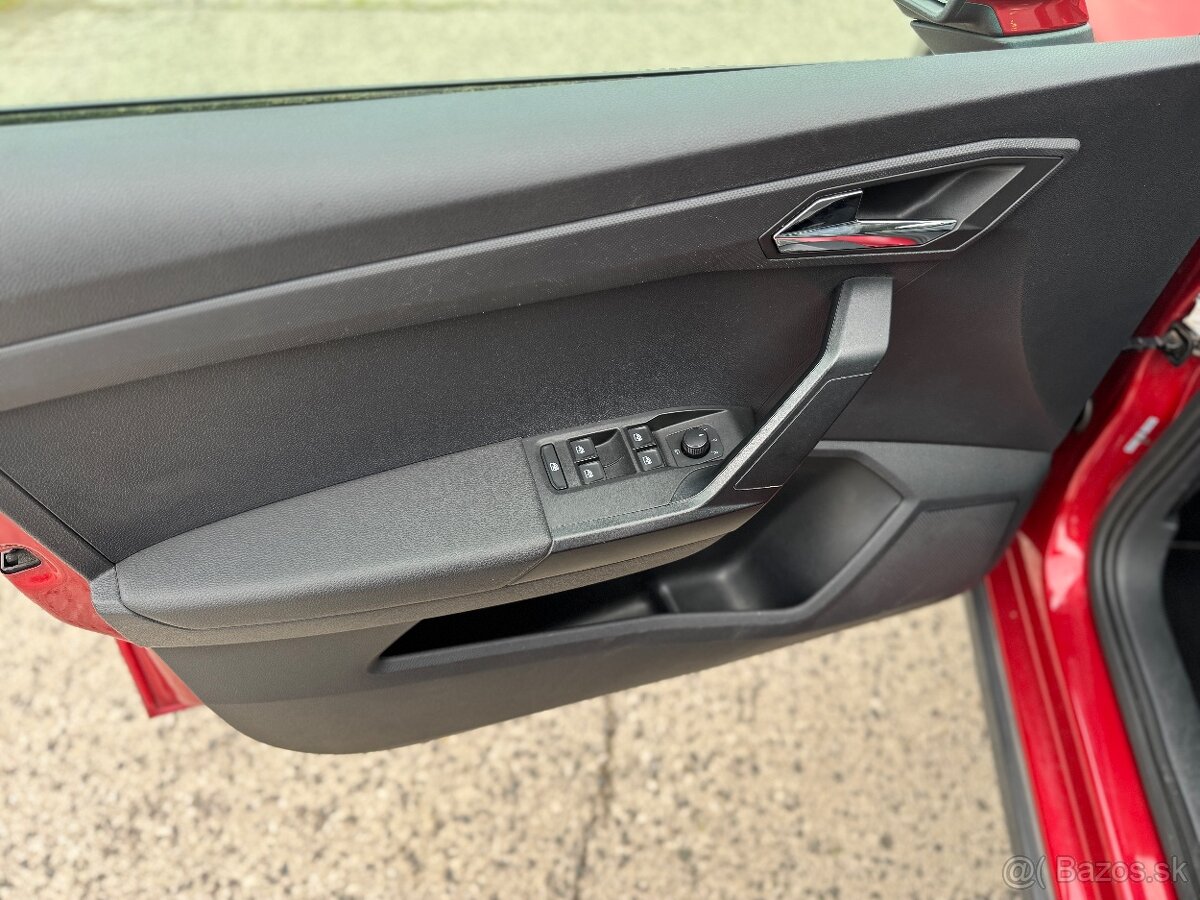 Seat Arona 2018 - 11