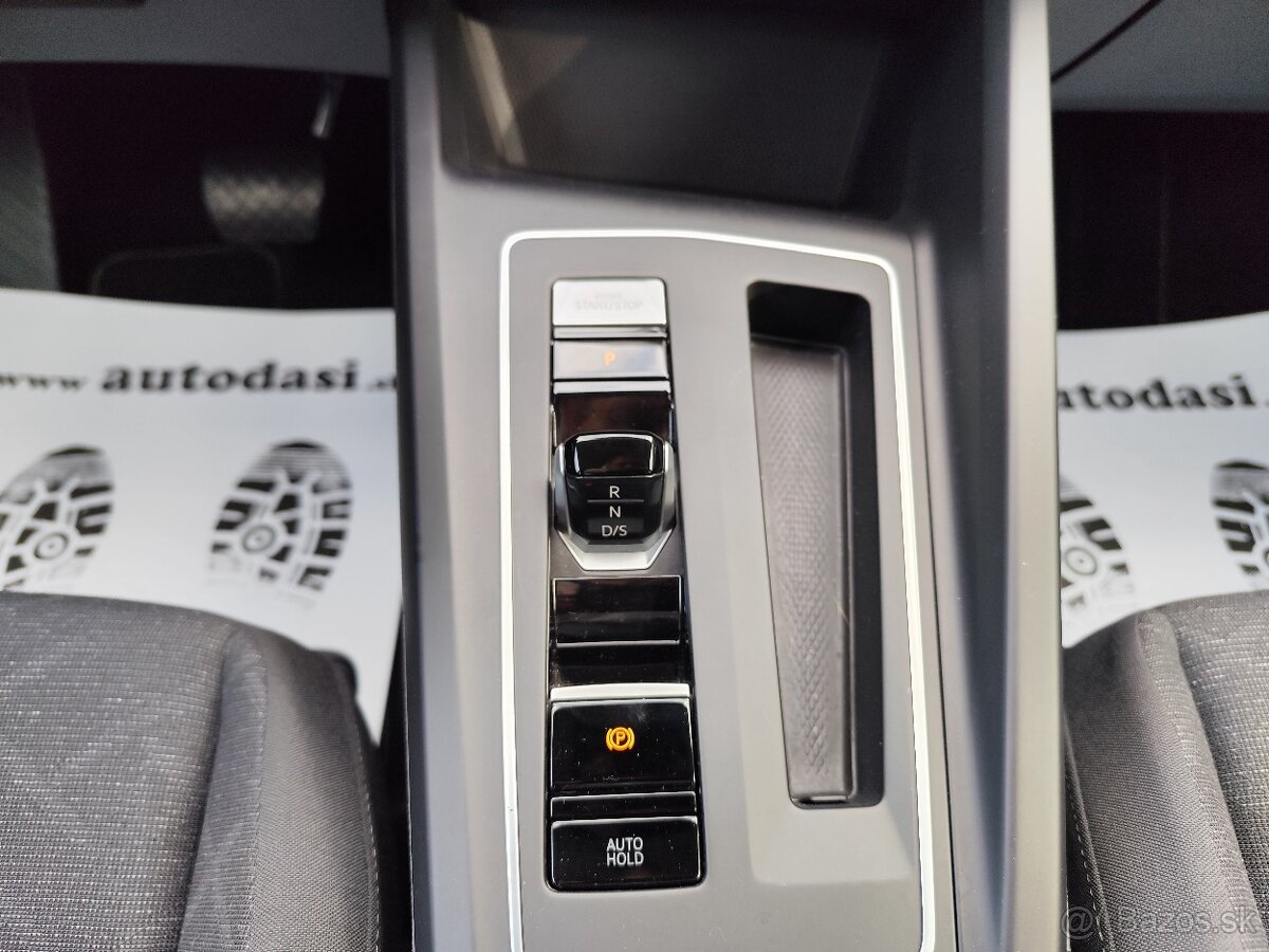 Volkswagen Golf Variant 2.0 TDI Life - 11