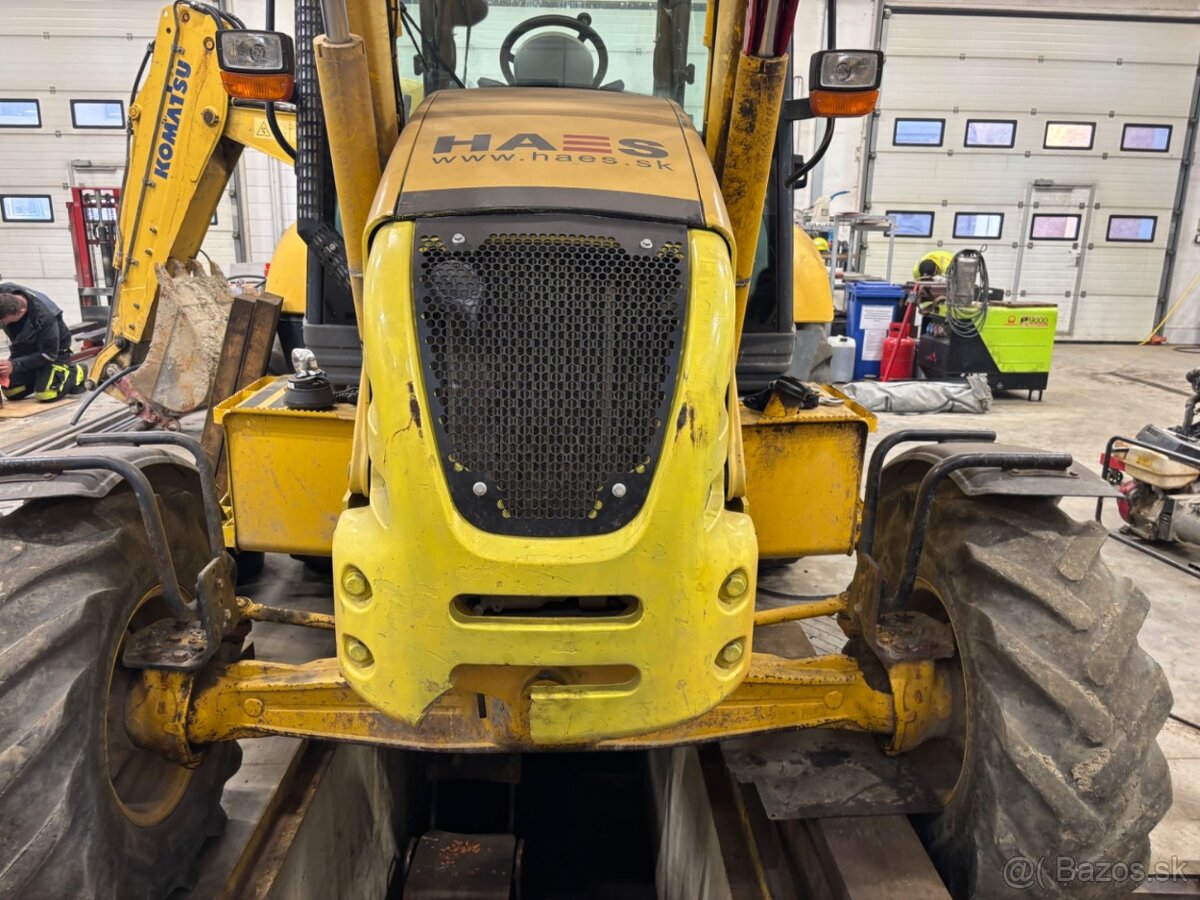 KOMATSU WB 93R-5EO - 11