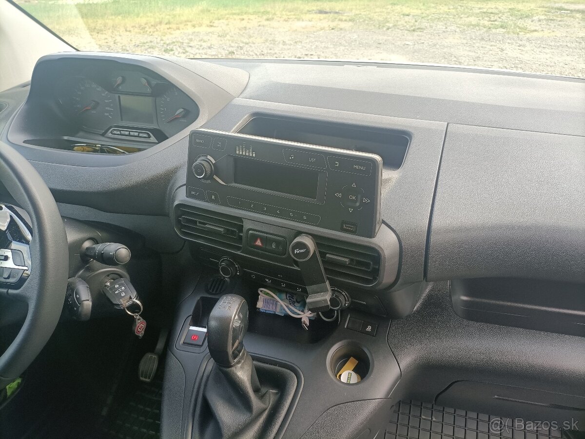 PREDÁM PEUGEOT PARTNER 1.6 HDI ODPOČET DPH - 11