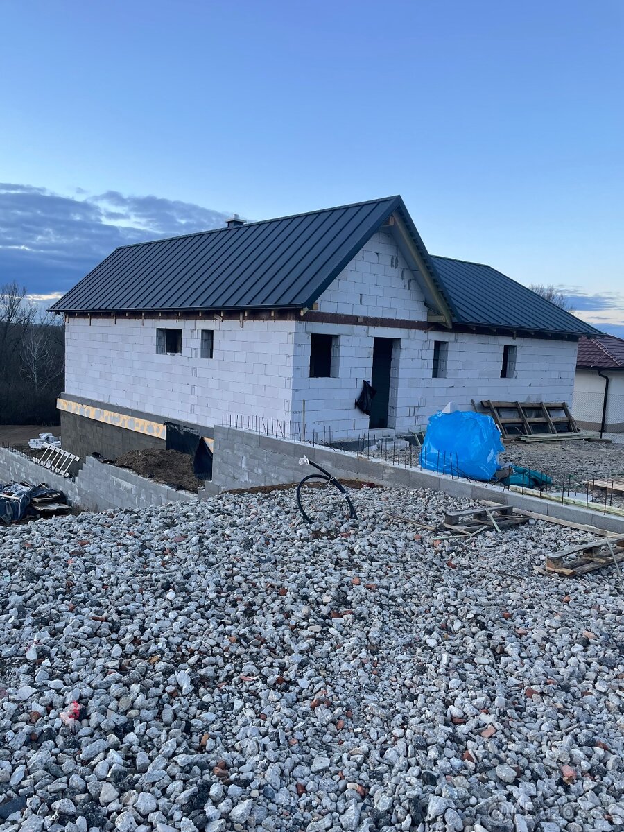 STRECHY DARFÁŠ s.r.o. - 11