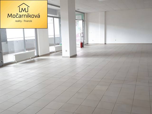 Komerčné priestory na prenájom 200m2 Dvory Púchov. - 11