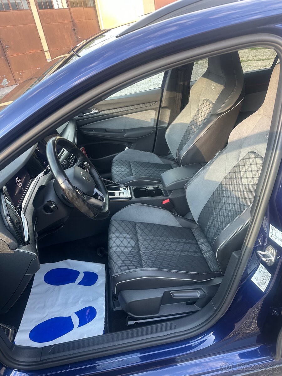 VW golf variant r line e tsi - 11