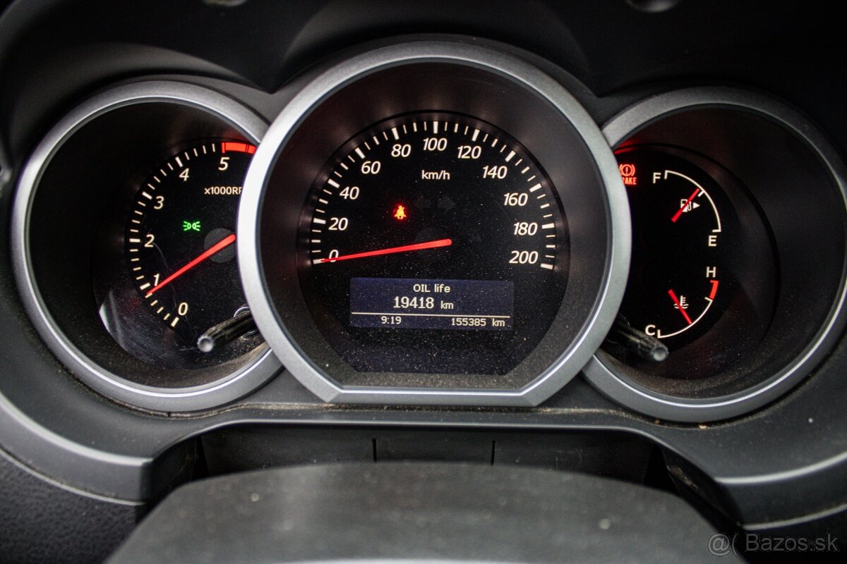 Suzuki Grand Vitara - 11