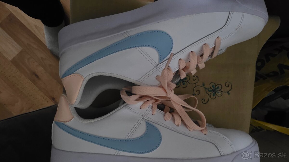 Botasky Nike 41 vn dl 26.5.....uni - 11