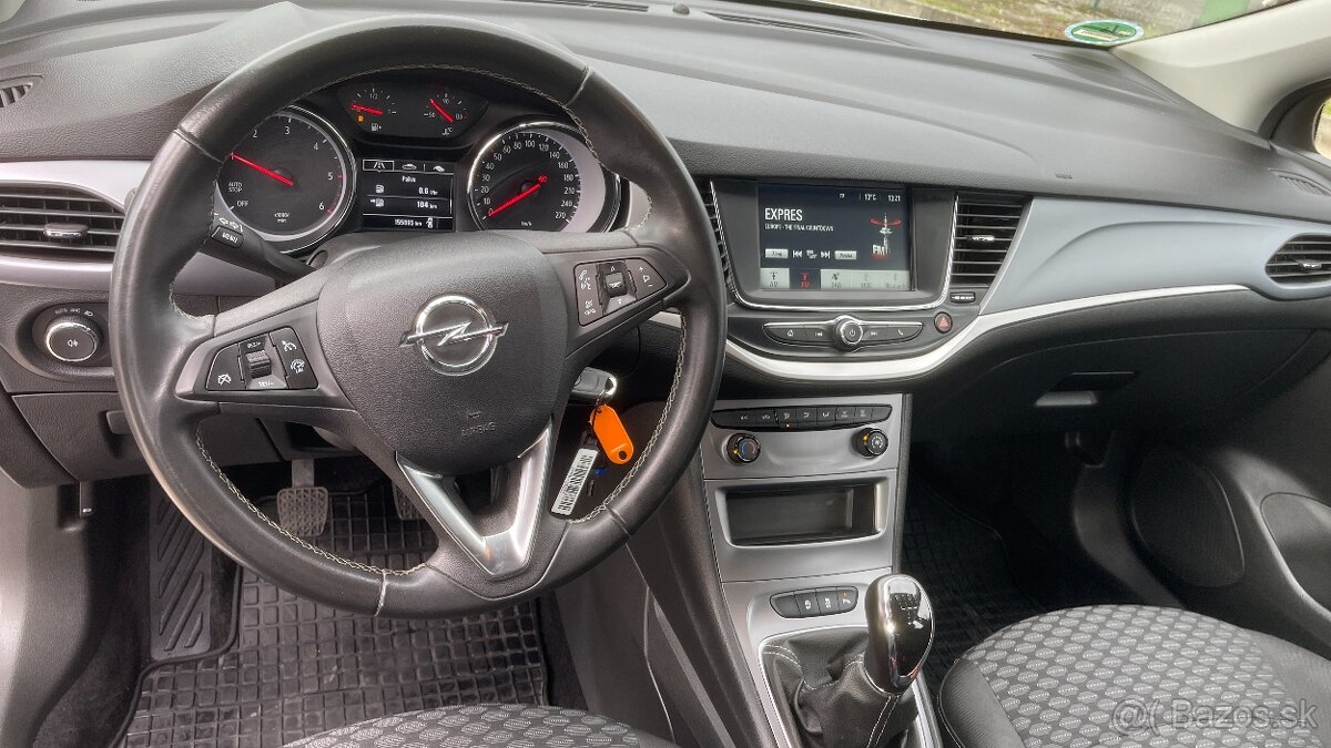 Opel Astra Caravan 1.5 CDTi 77kW M6 - 11