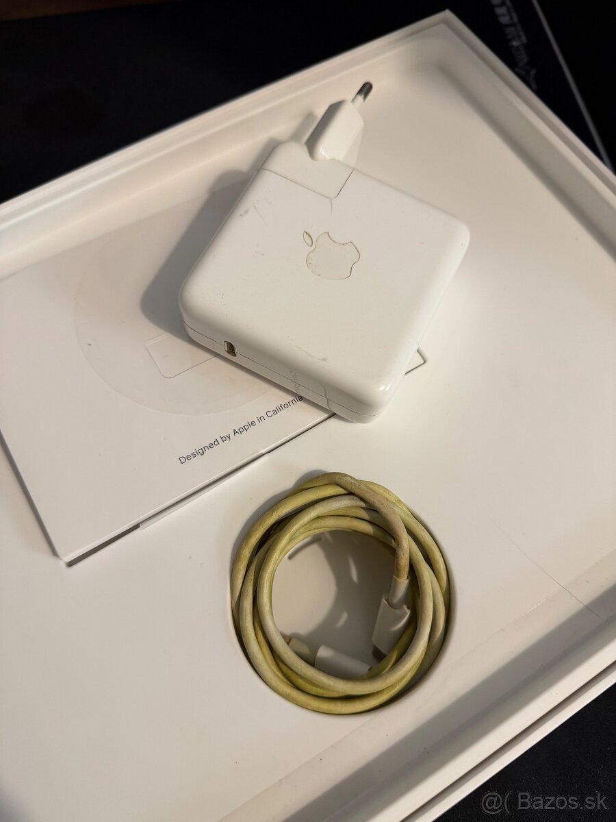 MacBook Pro 13” 2019 - 11