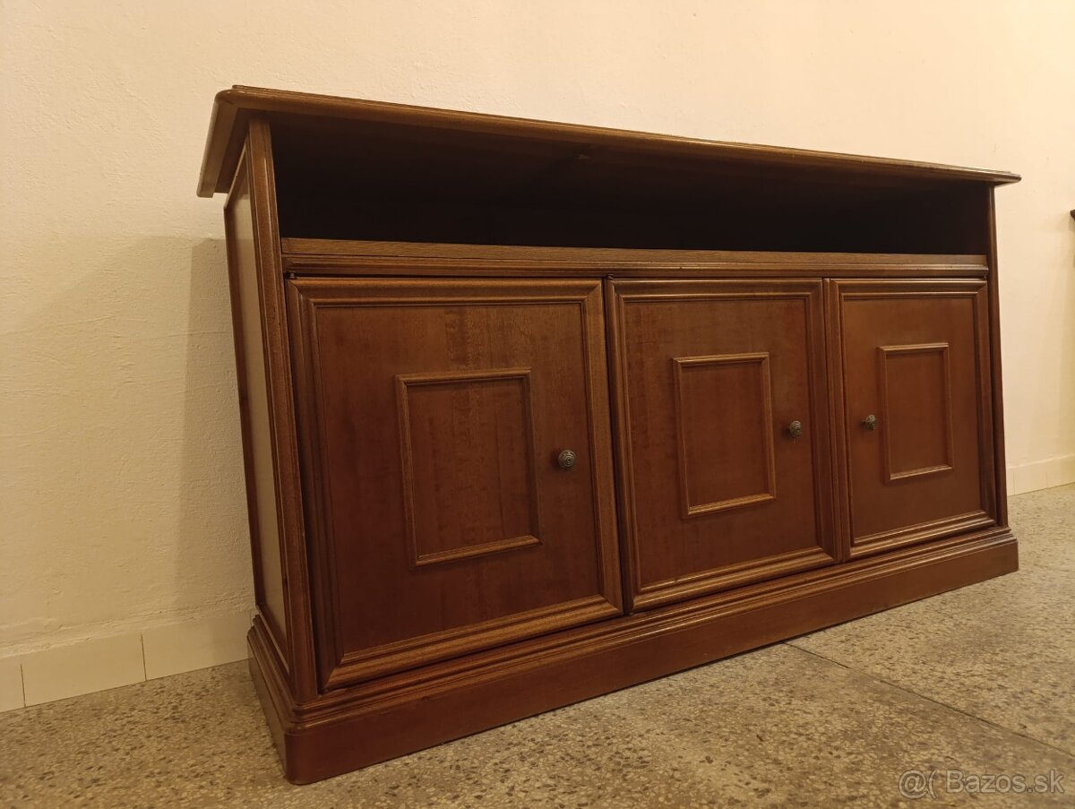 Rustikální nábytek, komoda z masívu - 11