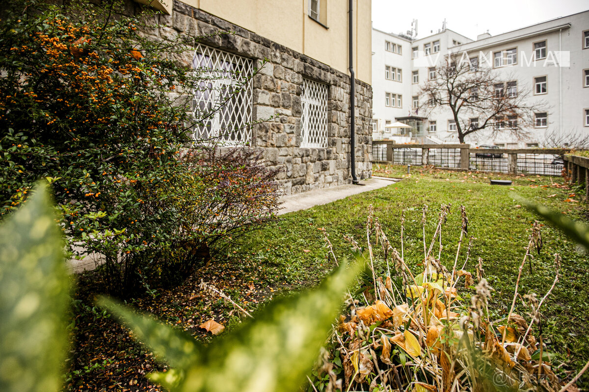 IBA U NÁS Staromestský 2i byt v pôv. stave,83 m², Holubyho. - 11