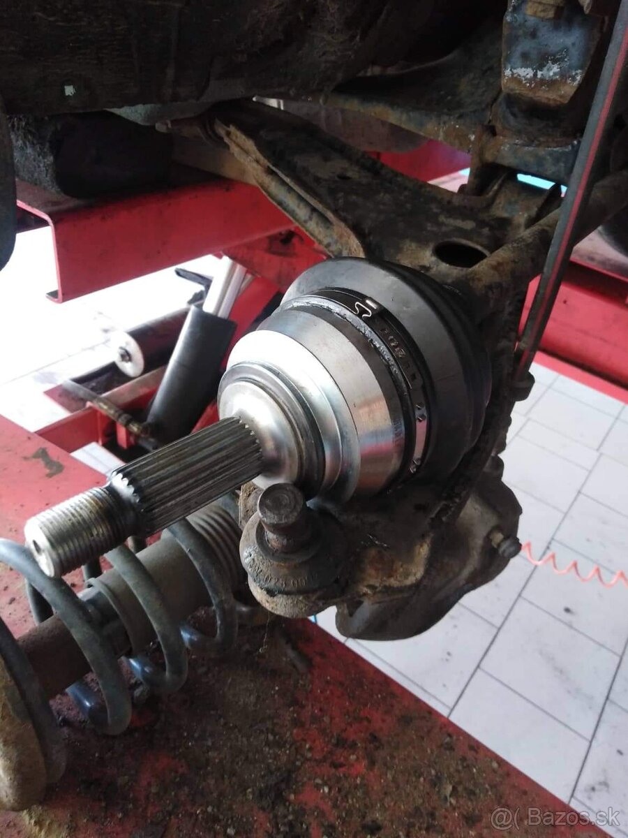 ŠKODA FELICIA 1.3LXI 50KW - 11