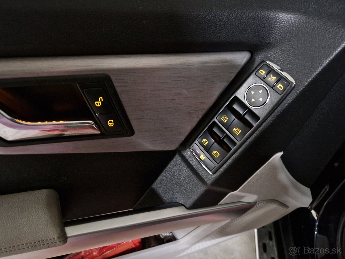 Mercedes-Benz GLK 250 CDI 4MATIC Auto Ťažné Koža - 11