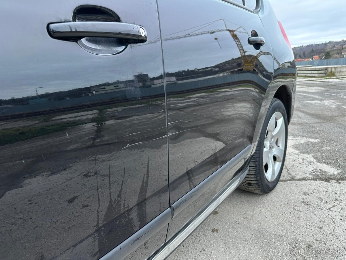 Peugeot 3008 2.0 HDI Feline - 11