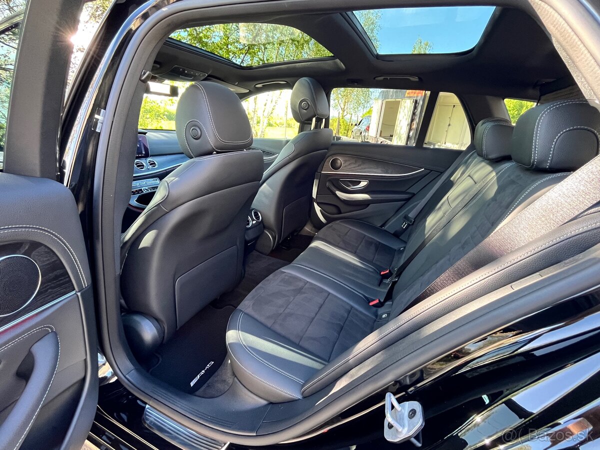 Mercedes-Benz E400d T 4matic AMG 3/2019 Webasto Top stav - 11